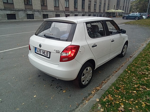 Skoda Fabia läbisõit 43700km (5 foto / 12)