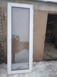 Пластиковое окно (2 фото из 2)