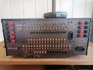DENON AVC-A1 SE (5 foto / 9)