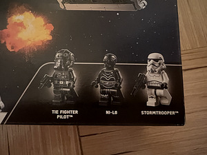 LEGO Star Wars 75300 Imperial TIE Fighter™ (3 foto / 3)