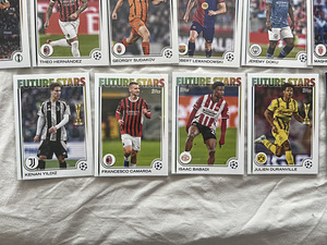 Футбольные карты - Topps 2024/25 UCC различные (4 фото из 4)