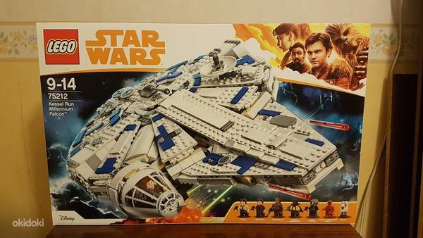 LEGO Star Wars Kessel Run Millennium Falcon™ 75212 (фото #3)