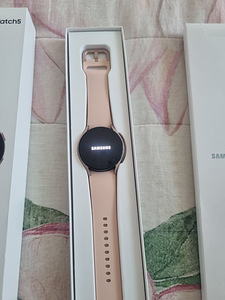 Nutikell Samsung Galaxy Watch5 (40mm, Pink Gold) LTE, UUS (2 foto / 10)