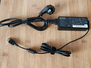 Lenovo sülearvuti laadija / adapter 65W (Square Tip) (1 foto / 3)