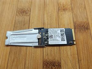 Kõvaketas Samsung SSD 512GB NVME M.2 (1 foto / 4)