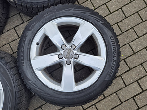 Диски Audi 18 дюймов + шины Bridgestone Blizzak 245/50R18 (5 фото из 10)