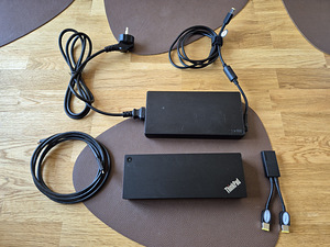 Lenovo ThinkPad Thunderbolt 3 dock + Lenovo 230W laadija (1 foto / 10)