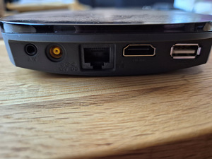 Digiboks Arris VIP4302 + pult (2 foto / 3)