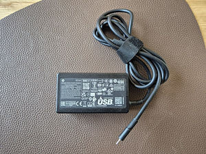 HP 65W USB-C laadija / adapter (1 foto / 4)