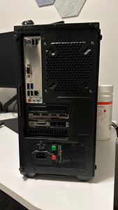Mänguriarvuti i7 / GTX 1080 8GB / 16GB RAM / SSD + HDD (2TB) (4 foto / 5)