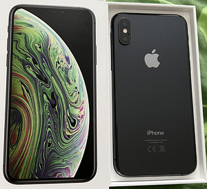 iPhone xs 256gb (2 фото из 3)
