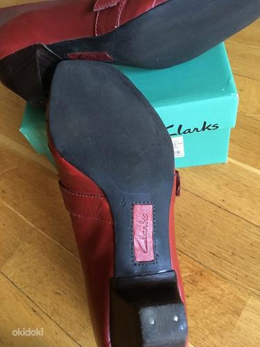 Clarks кожаные туфли s. 39,5 (UK 6) (фото #3)