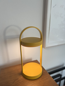 Pedrali juhtmevaba lamp Giravolta (6 foto / 6)