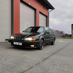 M/V: Youngtimer Saab 9000 2.3 atm (2 foto / 15)
