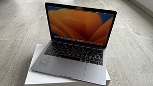 MacBook Pro 2016 13,3 128GB (2 foto / 4)