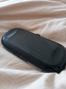 Ps Vita 8gb Kodustatud/Stitched (2 foto / 3)