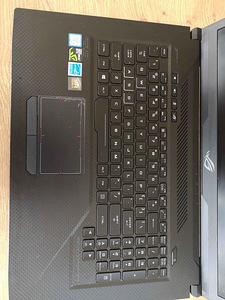 ASUS ROG Strix GL703GM-E5011T, I7 8750H, 1060 GTX, 17" 144hz (4 foto / 8)