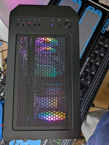 Võimas mänguriarvuti – Ryzen 5 7600X / RTX 4070 Super / 32GB (4 foto / 6)