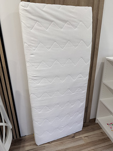 Ikea lastevoodi madrats 70x160 (1 foto / 2)