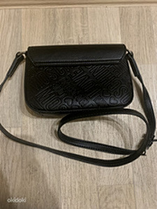 Love Moschino kott (2 foto / 3)