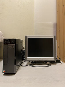 Lenovo lauaarvuti (1 foto / 3)