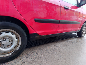 Kia Picanto (6 foto / 8)