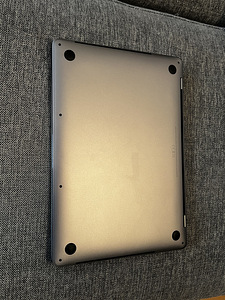 Apple MacBook Pro 16GB RAM Core i5 2.4 13" Touch/2019 (6 foto / 6)