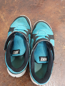 Nike tossud s.31.5 (3 foto / 3)