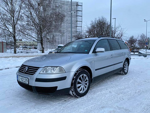 Volkswagen passat 1.9 74kw 2004 (13 foto / 13)