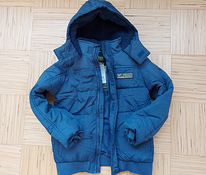 Зимняя куртка для мальчика 128 р.