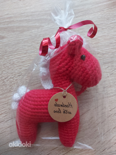 Punane hobune,12 cm. Käsitöö