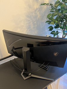 MSI MPG341CQR ultrawide MÄNGURIMONITOR 34* (5 foto / 7)