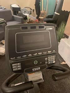 Velotrenazöör Cybex 750R (4 foto / 4)