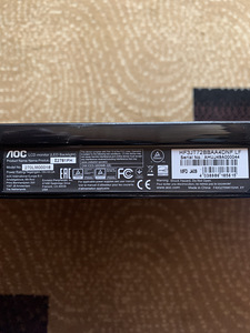 AOC monitor (5 foto / 5)