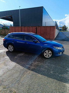 Mazda 6 2009 2.0 бензин, автомат (5 фото из 10)