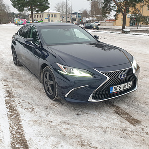 M: Lexus ES300H (2 foto / 5)