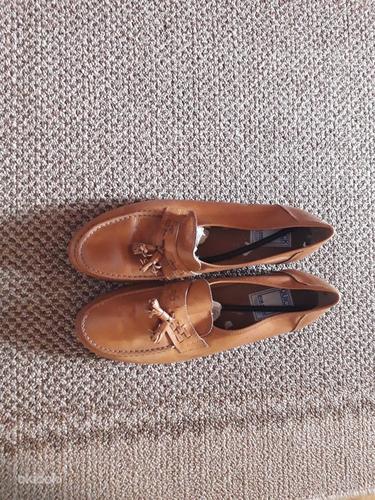 Новые светло- коричневые туфли, размер 42-43 (фото #1)