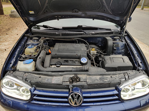 Volkswagen Golf 4 Special Edition (8 foto / 13)