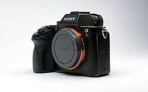 Sony A7R II (2 фото из 8)