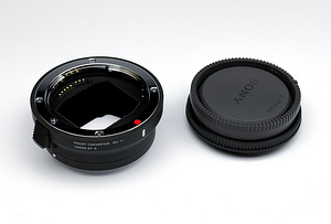 Sigma MC-11 converter EF to E-mount (1 foto / 2)