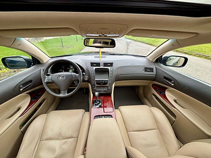 LEXUS GS300 (7 фото из 9)