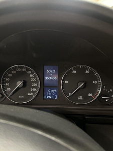 MERCEDES-BENZ C 200 CDI (9 foto / 12)