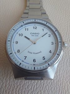 Часы CASIO (1 фото из 4)