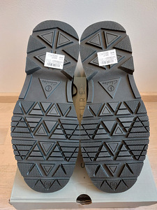 Новые зимние мужские ботинки CLARKS (4 фото из 4)