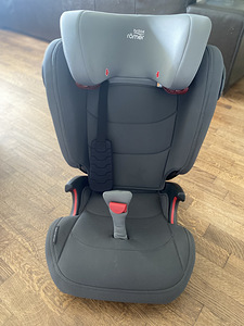 Turvatool Britax Römer Kidfix III S (1 foto / 2)