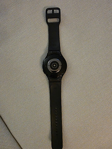Samsung Galaxy Watch 5 LTE 44mm koos laadijaga (4 foto / 4)