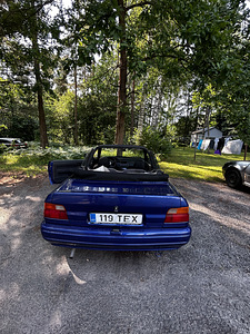 Ford Escort Cabrio 1991 г. (6 фото из 7)