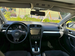 Volkswagen Golf 2012, 1.6 diisel, Automaat (1 foto / 2)