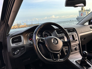 Volkswagen Golf 7 (6 foto / 15)