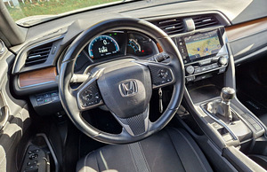 Honda Civic Elegance 1.0 MT (8 foto / 15)